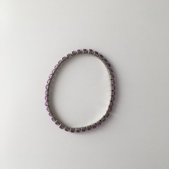 NWOT Claire’s Silver and Purple Stretch Bracelet - Picture 1 of 3